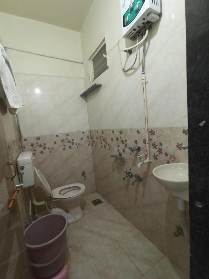 Malwade Motel Пуна Экстерьер фото